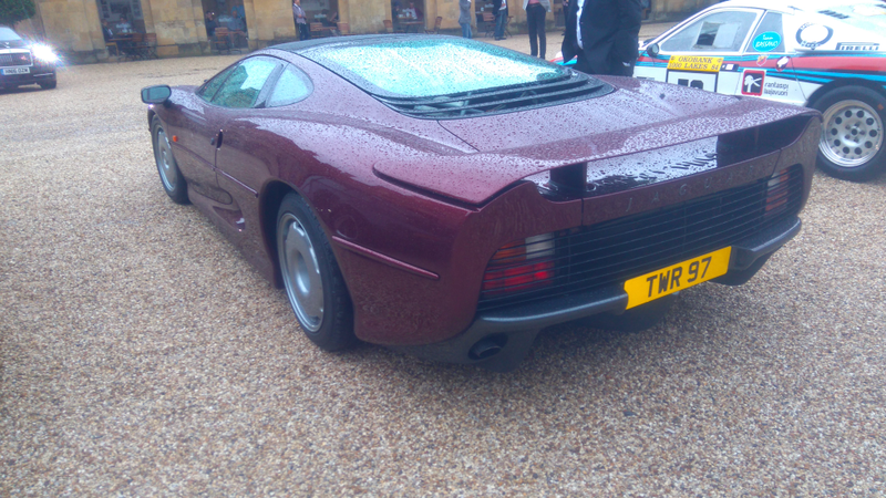 Illustration for article titled Salon Prive UNBELIEVABLE CARS